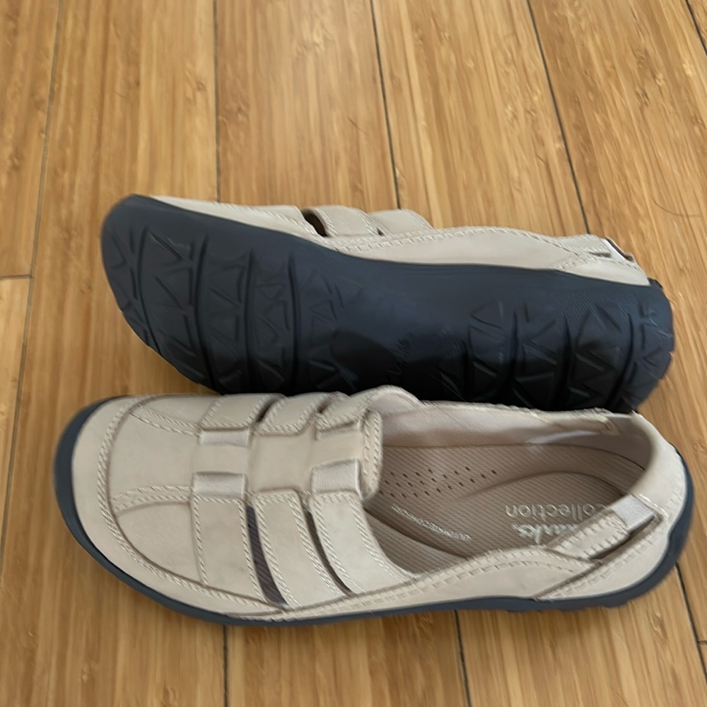 Clark’s collection size 7.5 casual shoe